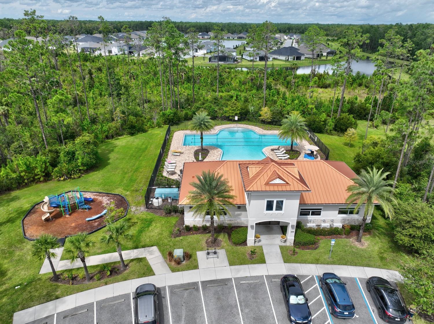 GRAND LNDGS PH 01 - Residential