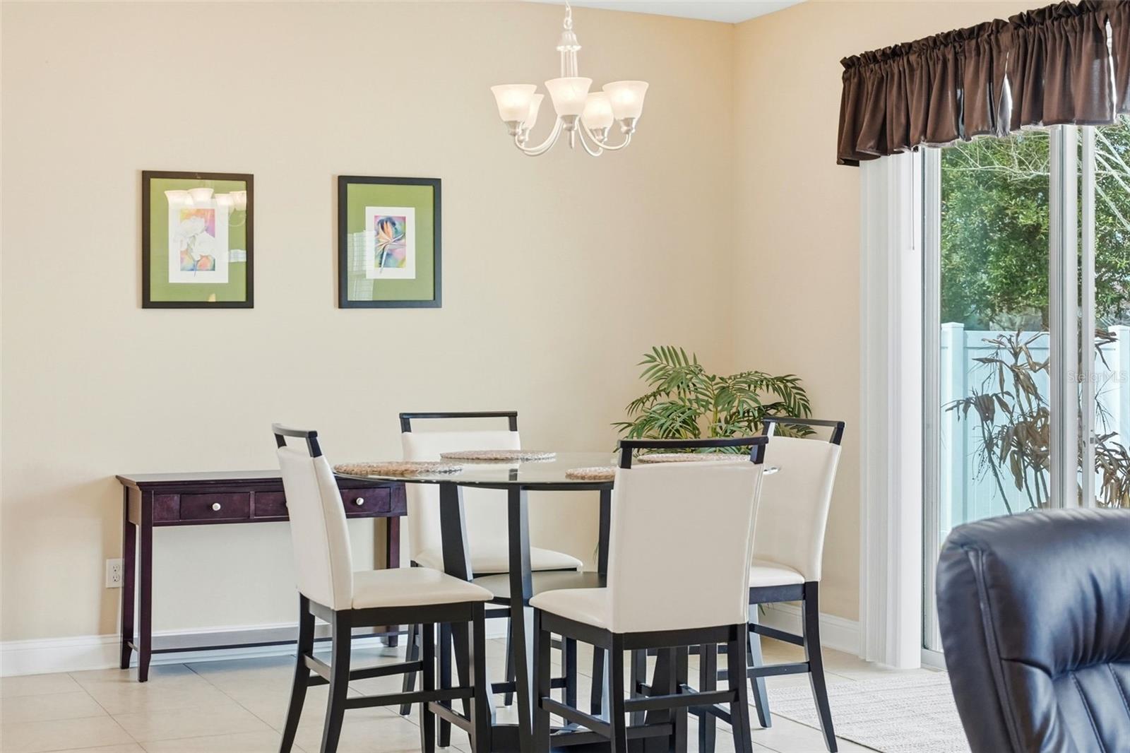 GRAND LNDGS PH 01 - Residential