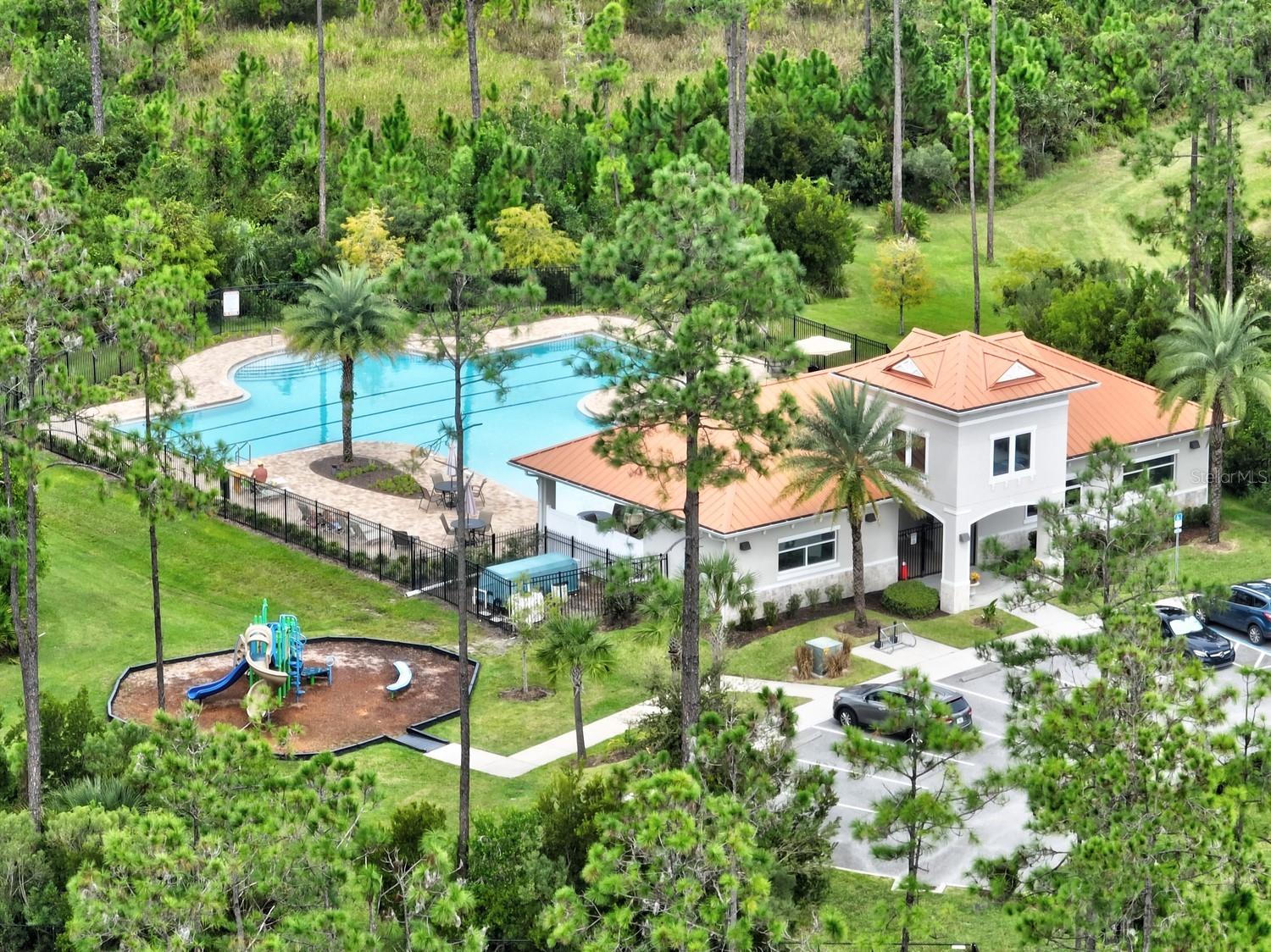 GRAND LNDGS PH 01 - Residential