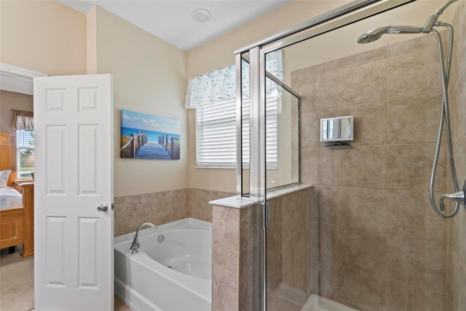 GRAND LNDGS PH 01 - Residential