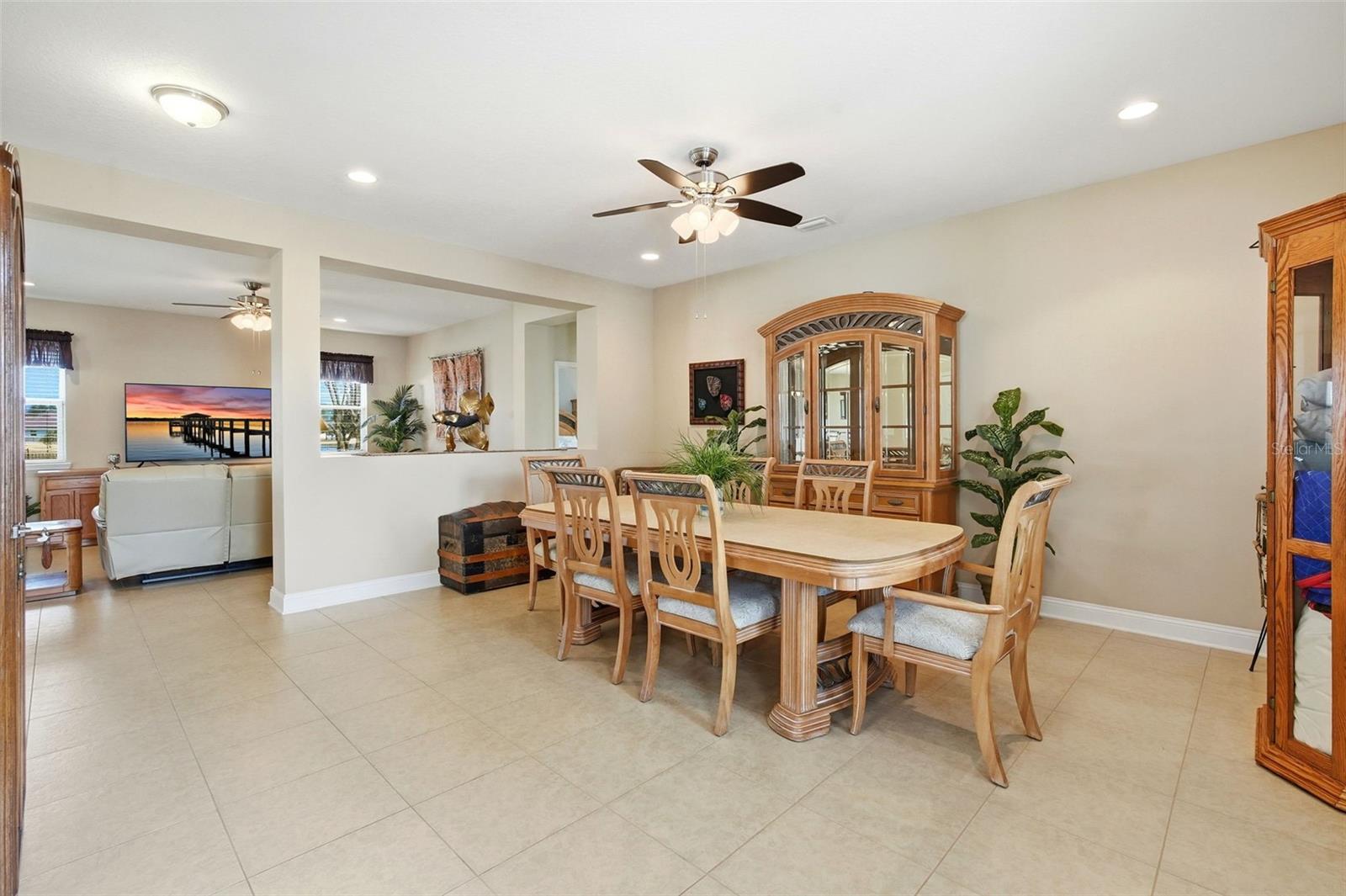 GRAND LNDGS PH 01 - Residential