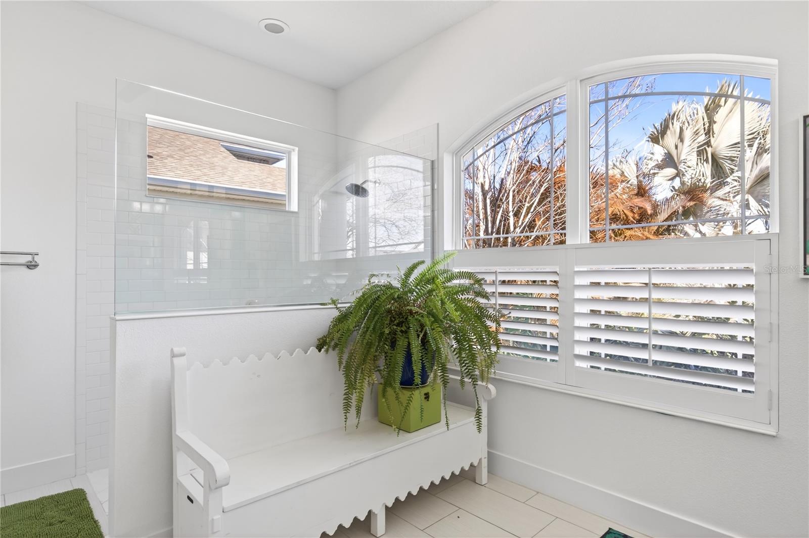 LAKES OF MOUNT DORA - Residential