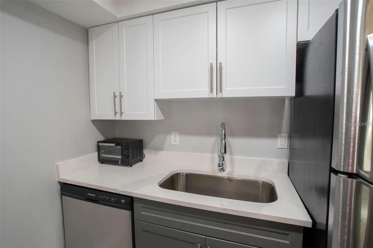 NEW ATLANTIS CLUB CONDO - Residential Lease