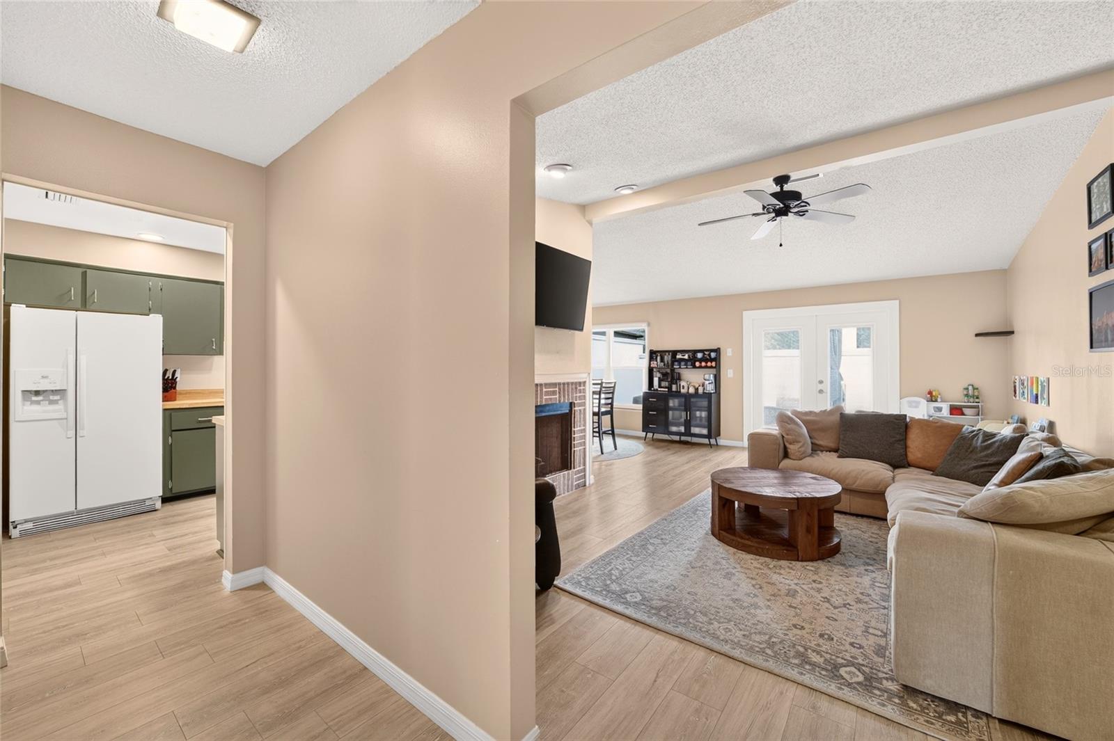 1904 SE 37TH COURT CIRCLE