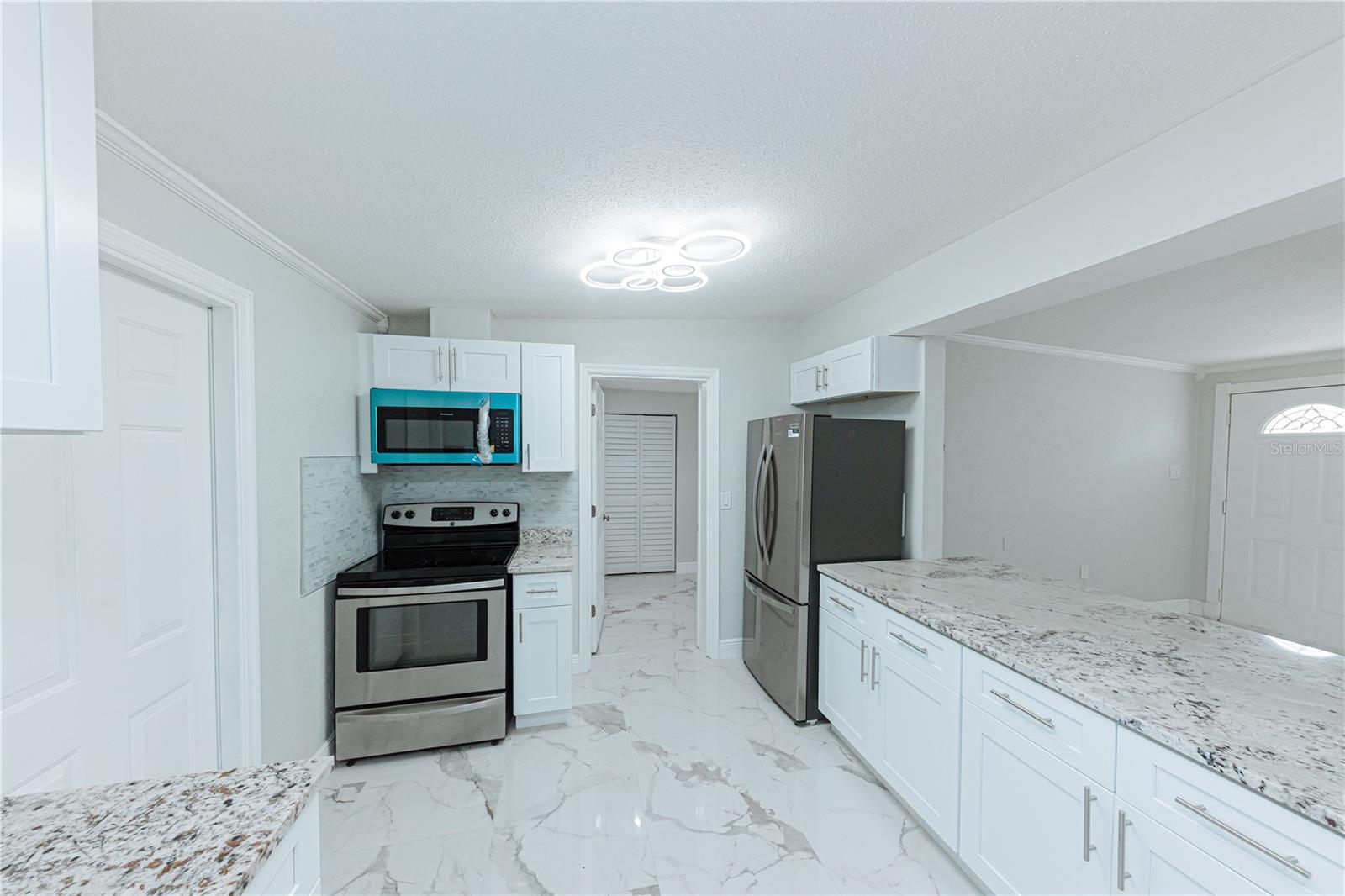 CRESTRIDGE - Residential