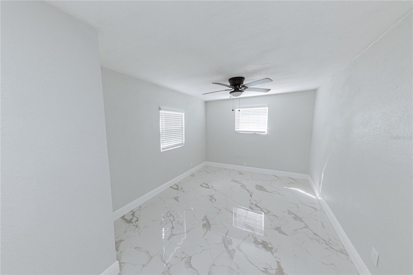 CRESTRIDGE - Residential