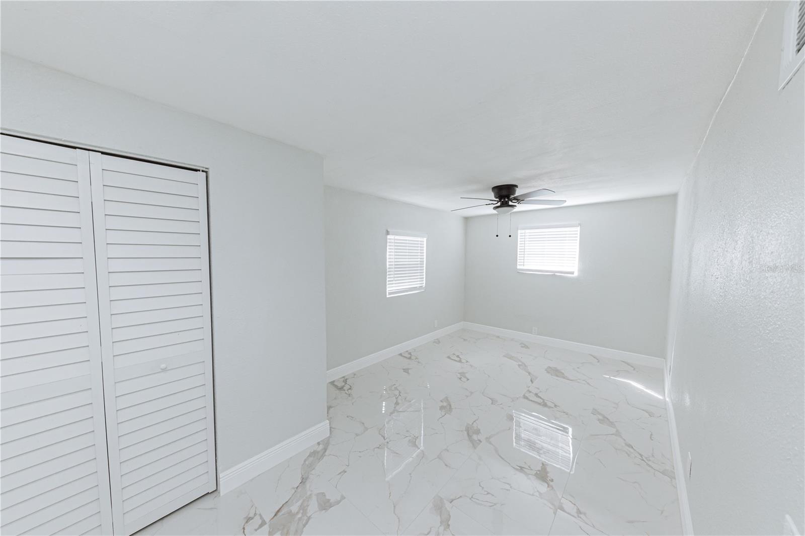 CRESTRIDGE - Residential