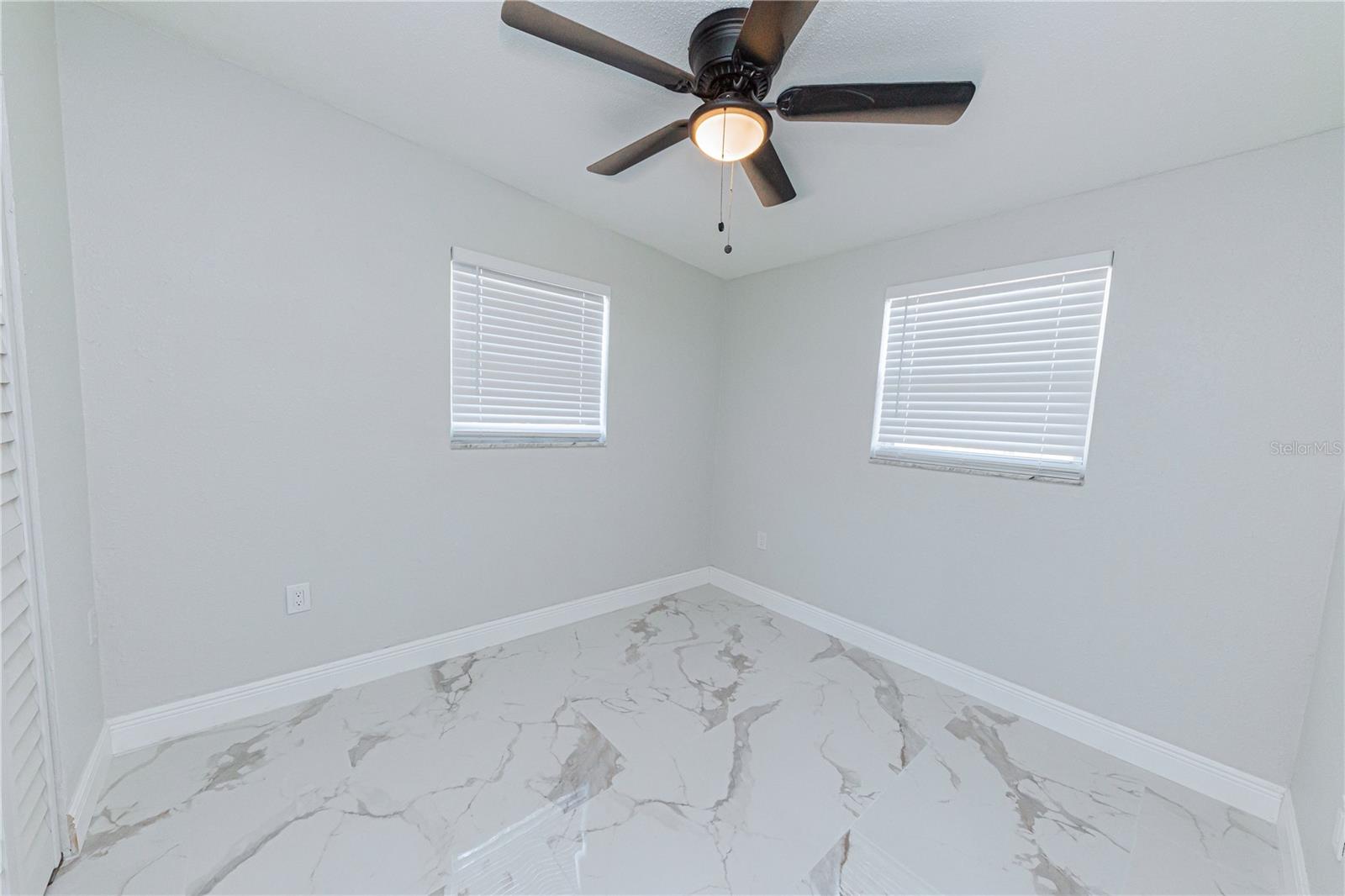 CRESTRIDGE - Residential