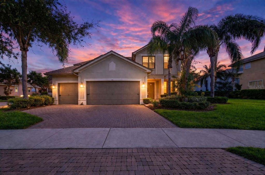 Photo of 7972 Esta Lane, Orlando, FL 32827 (MLS # O6394136)