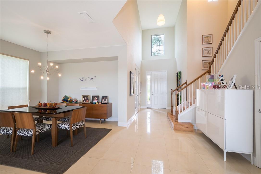 VILLAGEWALK/LK NONAB - Residential