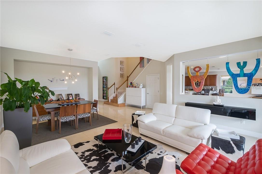 VILLAGEWALK/LK NONAB - Residential