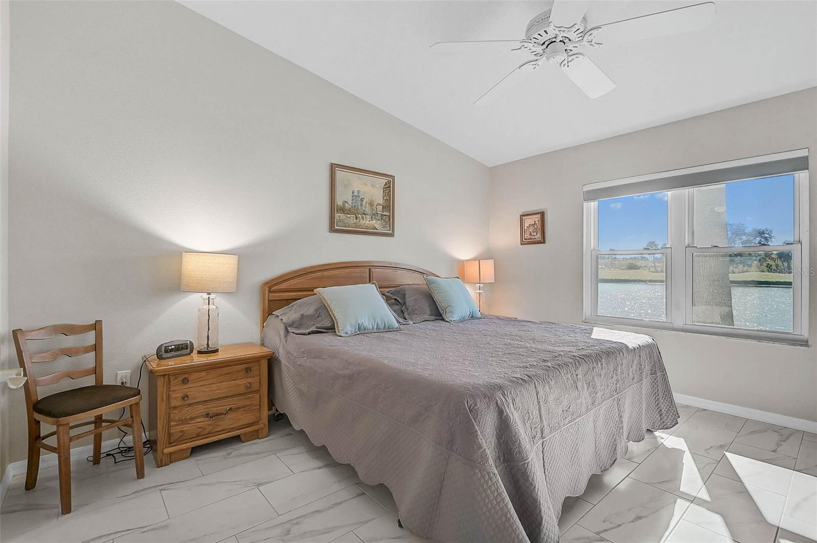 FAIRWAY OAKS PH I - Residential