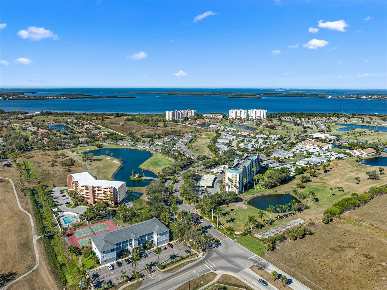 FAIRWAY OAKS PH I - Residential