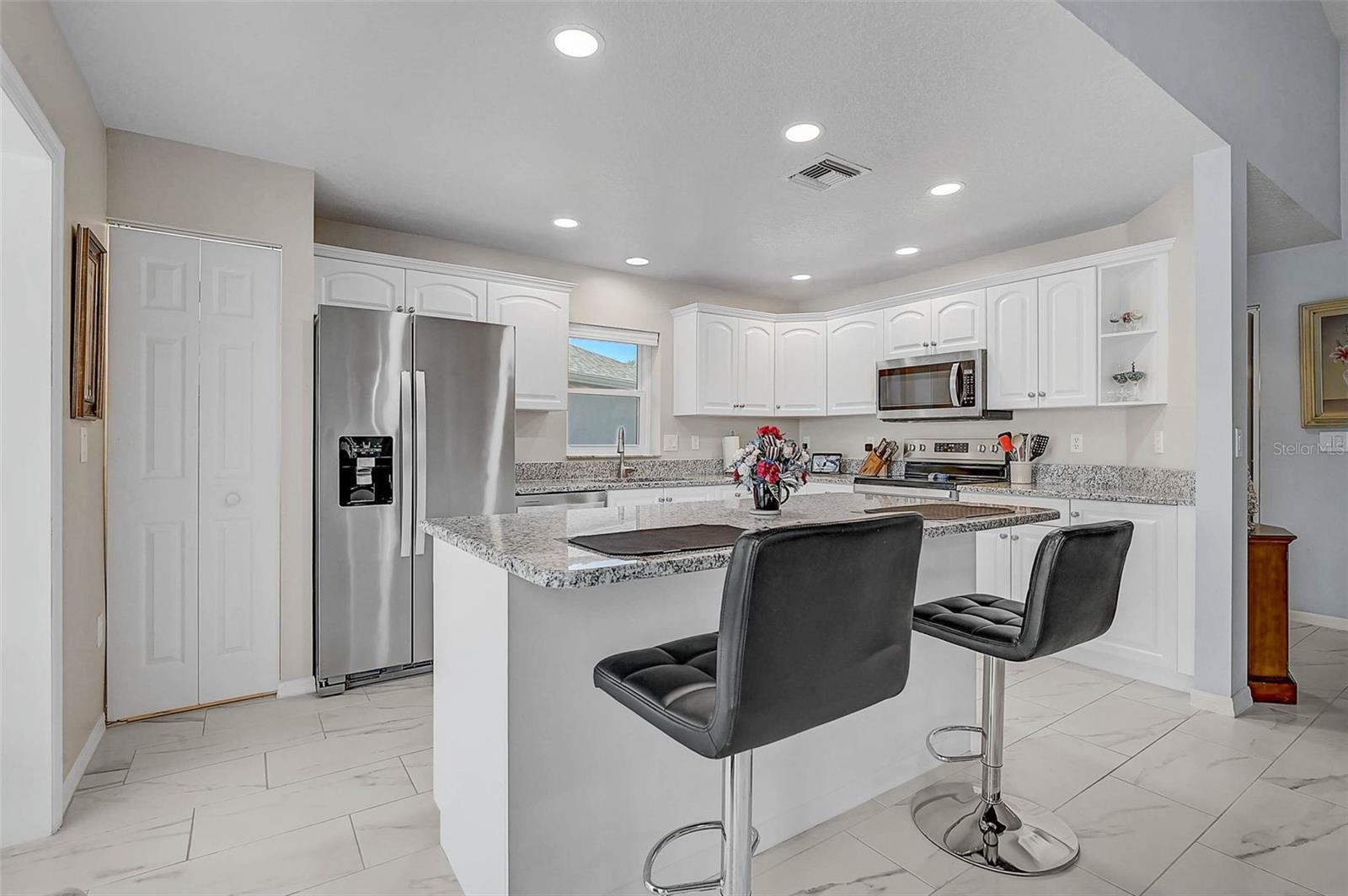 1611 FAIRWAY OAKS DRIVE