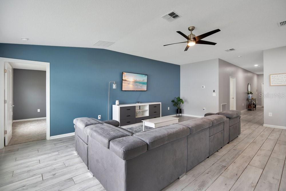 VINELAND RESERVE PH 2 - Residential