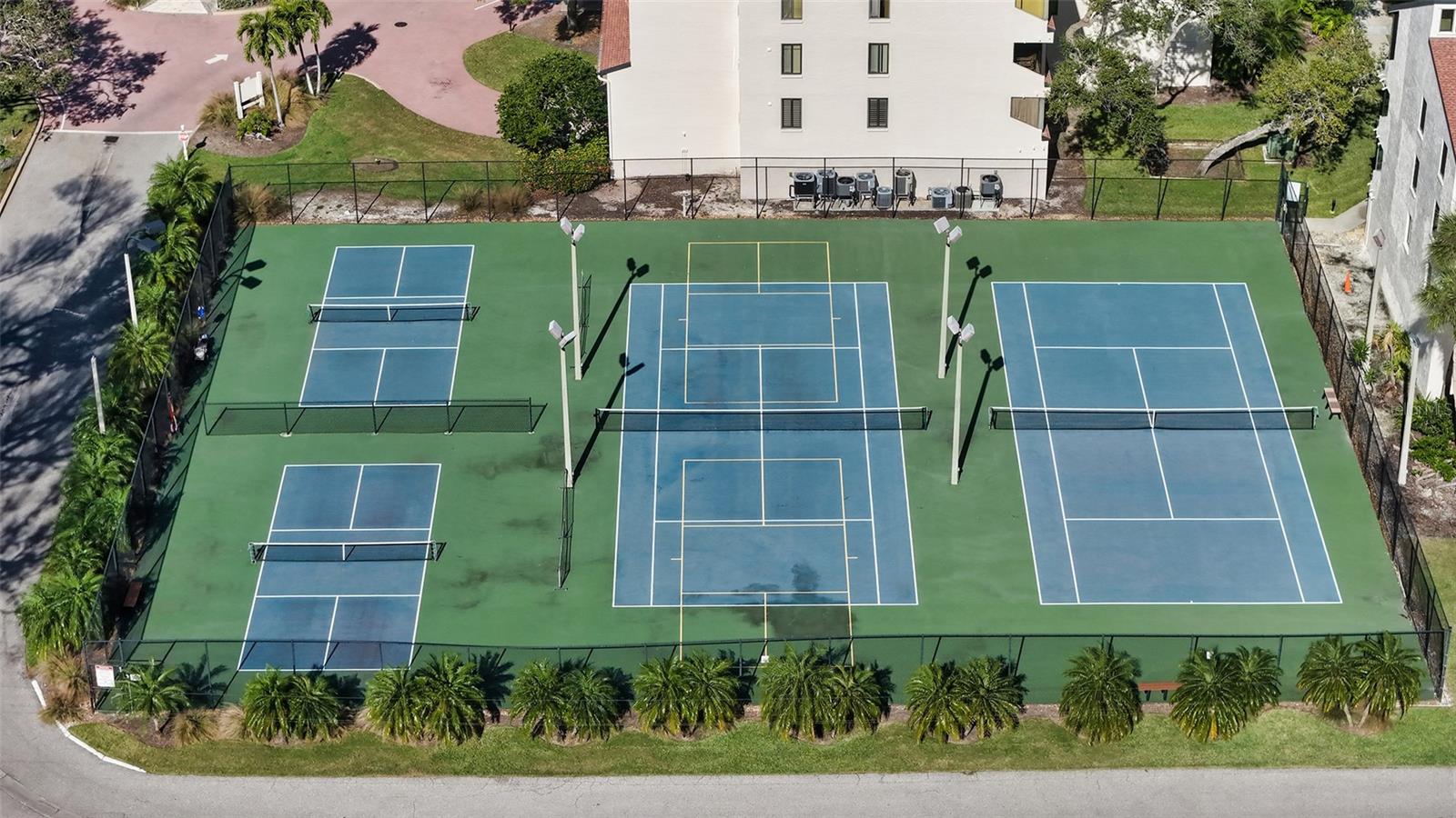 EXCELSIOR BEACH TO BAY - Residential