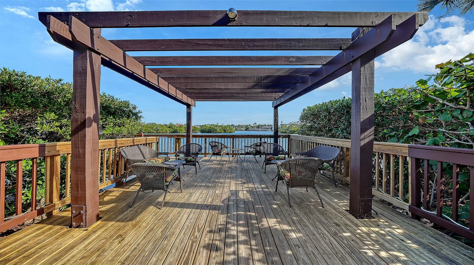 EXCELSIOR BEACH TO BAY - Residential