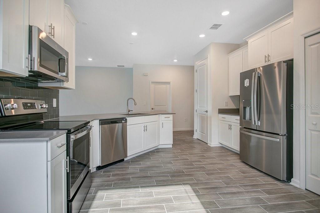 PROVIDENCE - Residential Lease