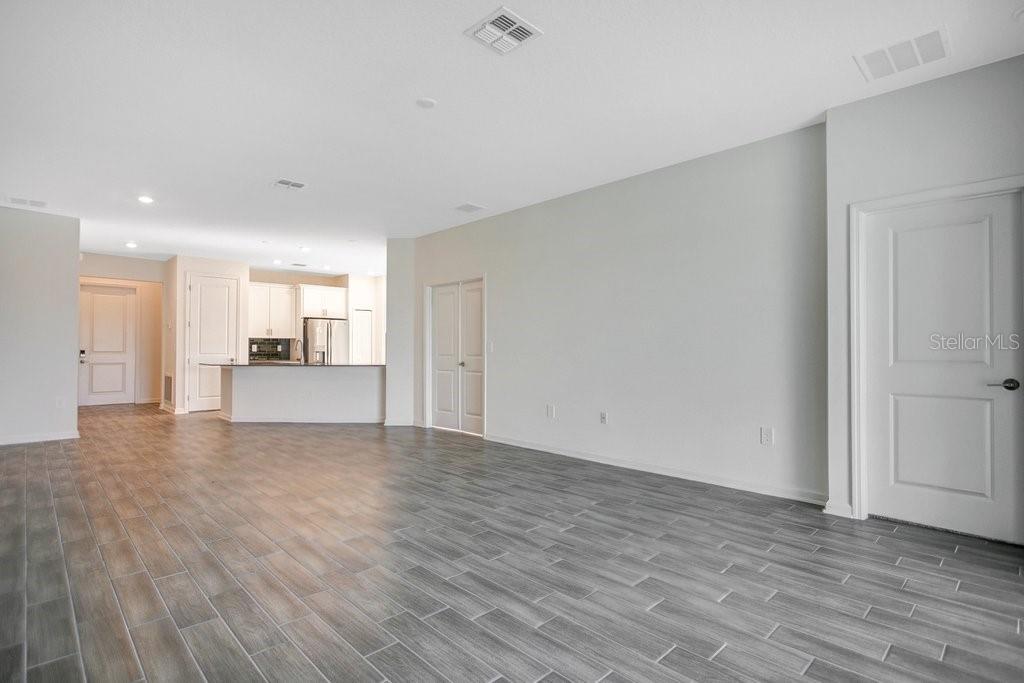 PROVIDENCE - Residential Lease