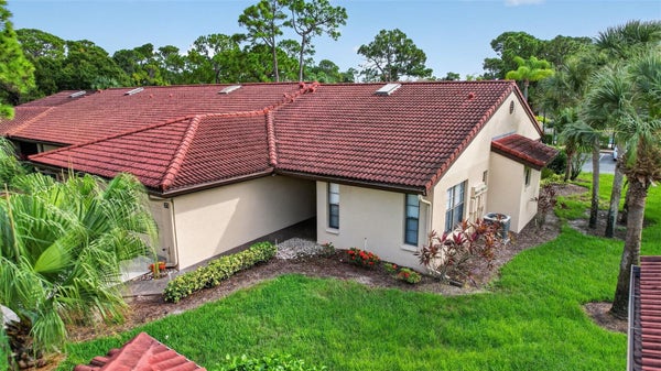 3728 PINECONE CT APT 164, SARASOTA, FL 34238 - Image 385c0c3c8d2ac8e91c1a54fe9a0ba6e6/1230775218