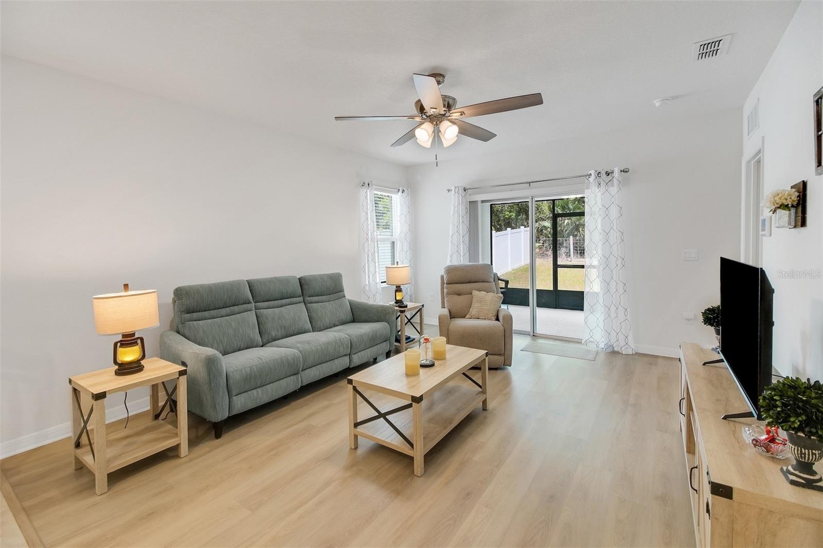 LAKE DENHAM ESTATES - Residential
