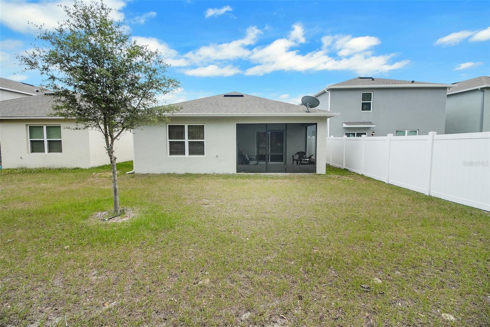 LAKE DENHAM ESTATES - Residential