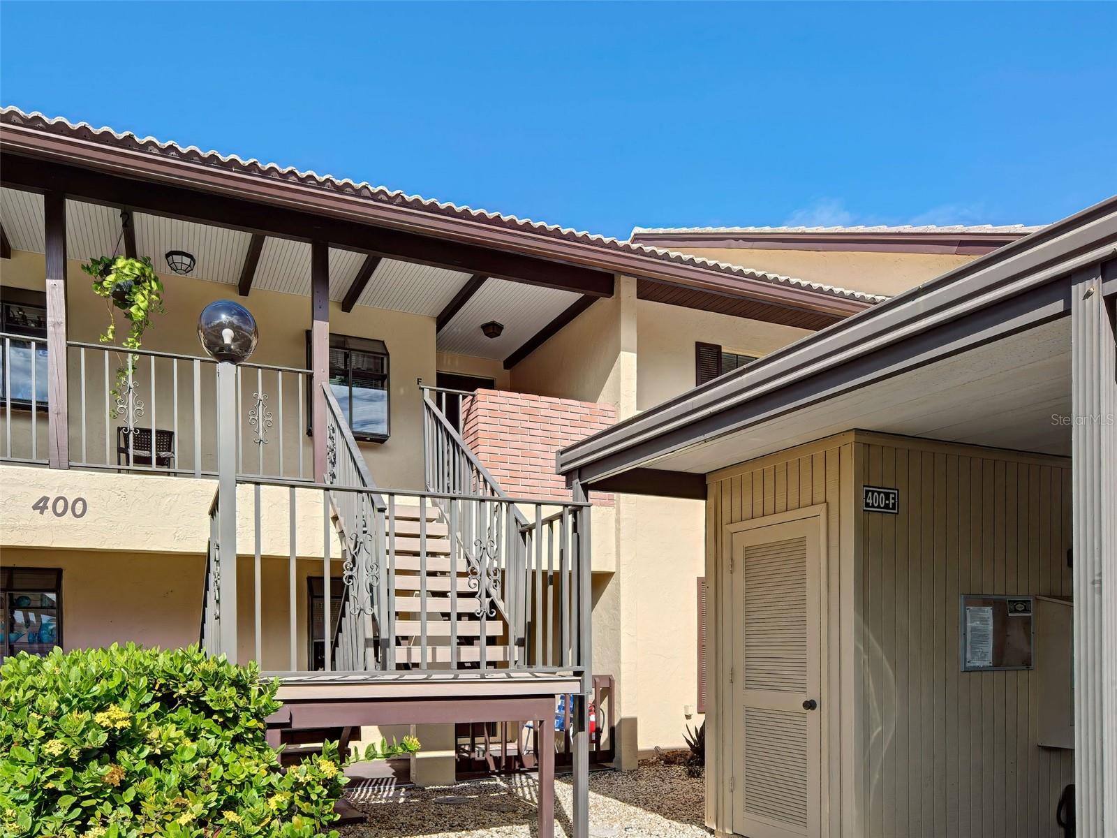 400 MISSION TRAIL E F, VENICE, FL, 34285 2 400 MISSION TRAIL E F