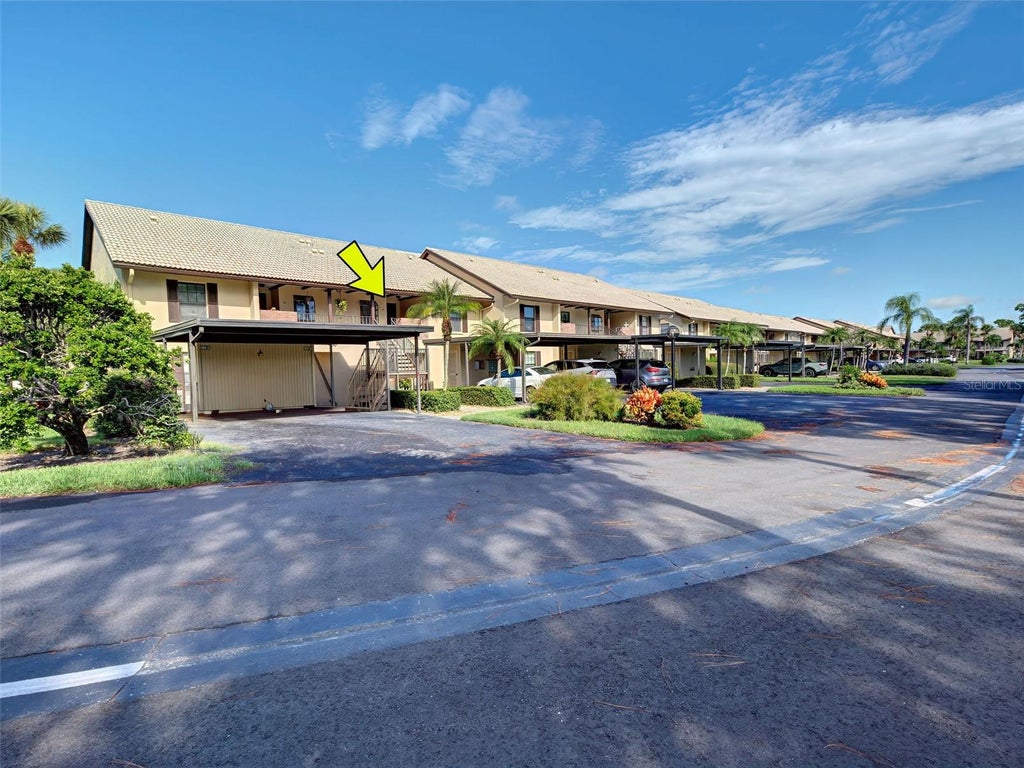 Photo of 400 Mission Trail E #F, Venice, FL 34285 (MLS # N6145863)