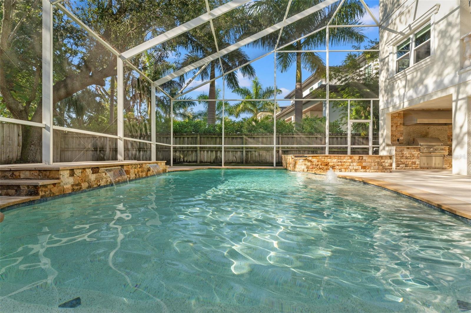 DAVIS ISLANDS PB10 PG52 TO 57 - Residential