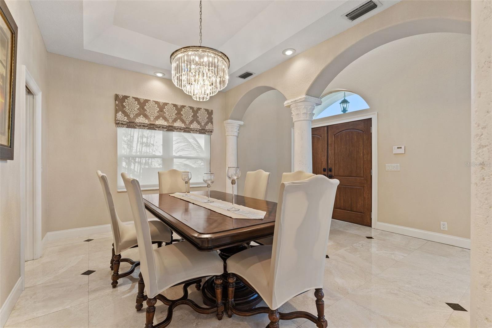 DAVIS ISLANDS PB10 PG52 TO 57 - Residential