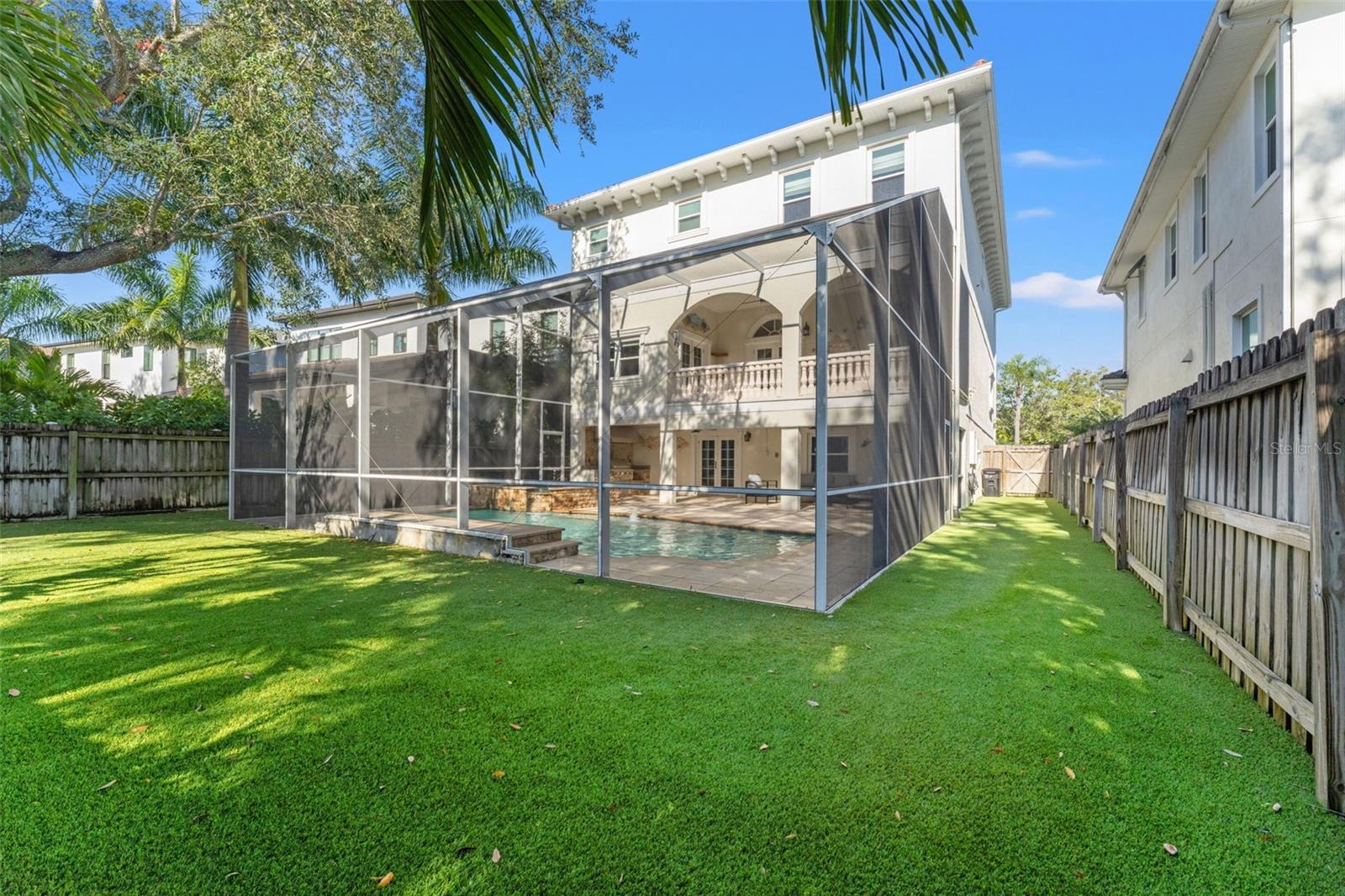 DAVIS ISLANDS PB10 PG52 TO 57 - Residential