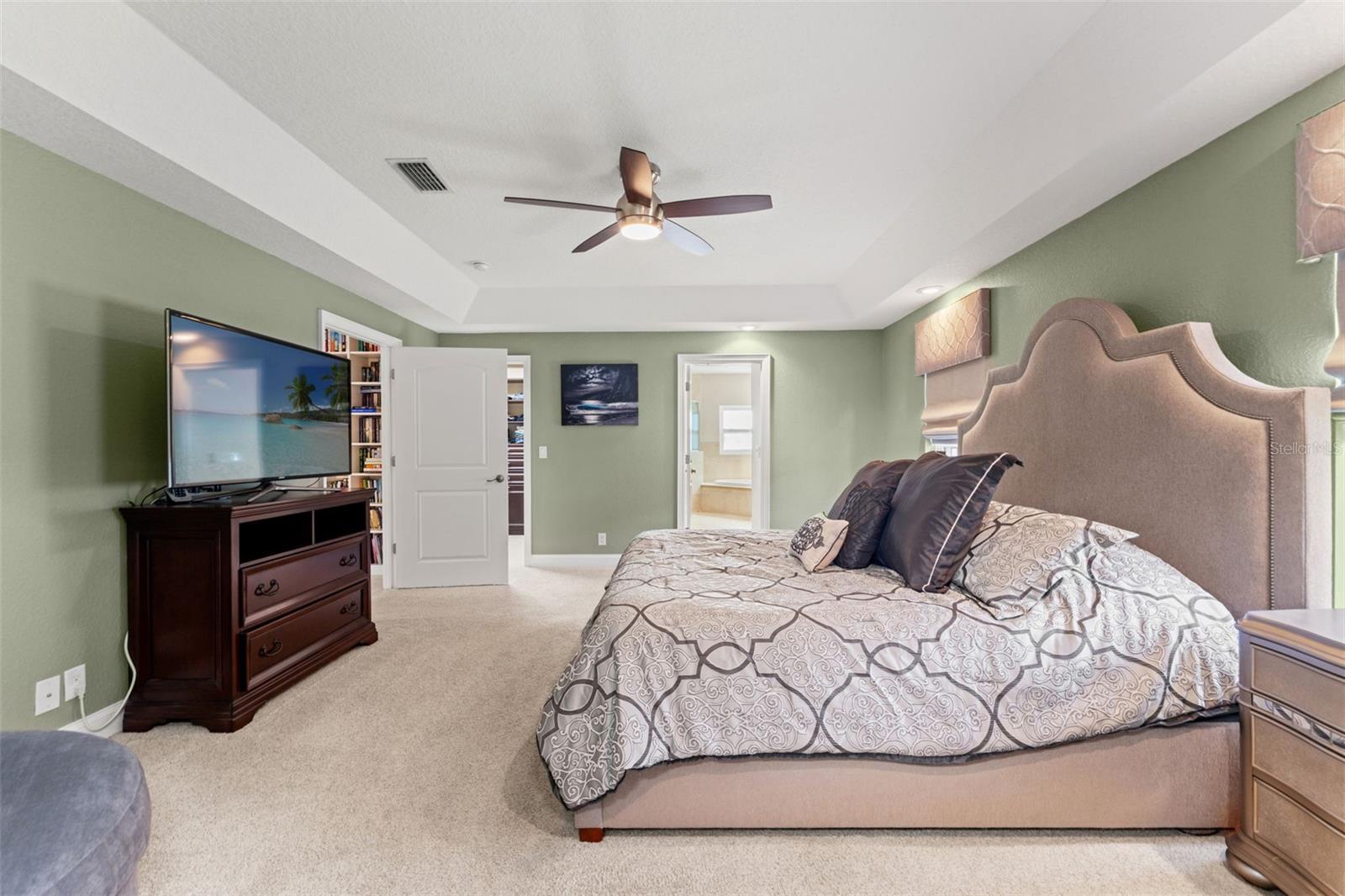 DAVIS ISLANDS PB10 PG52 TO 57 - Residential