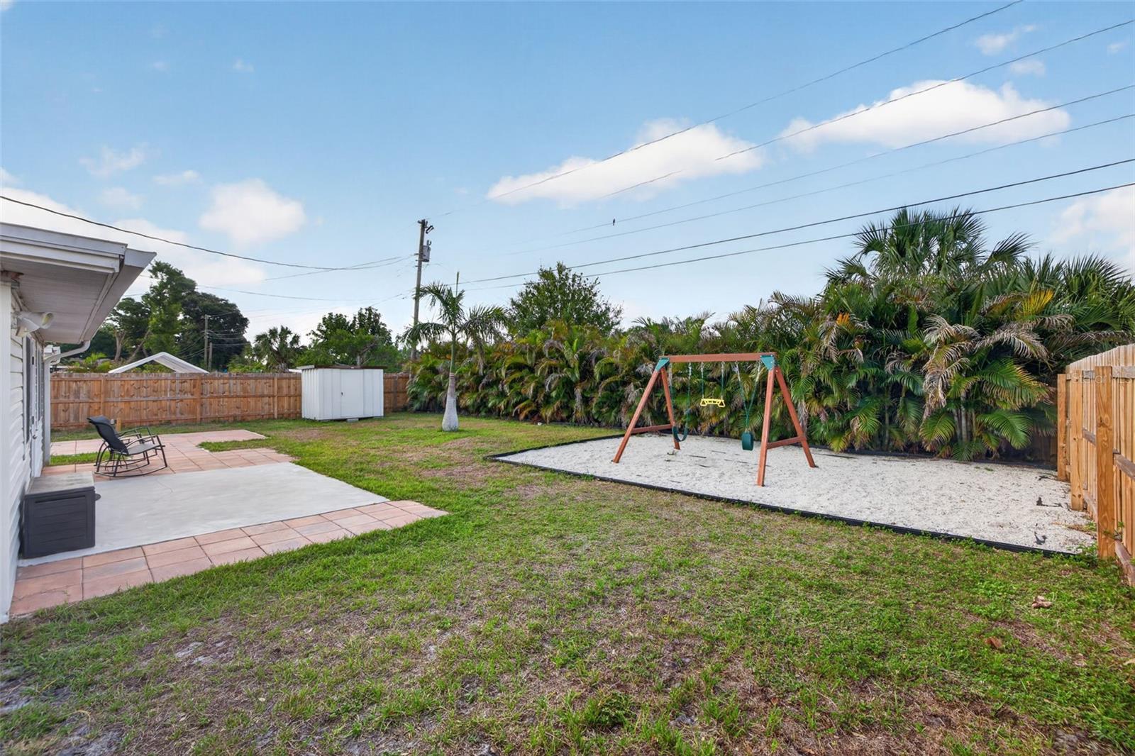 TERESA GARDENS - Residential