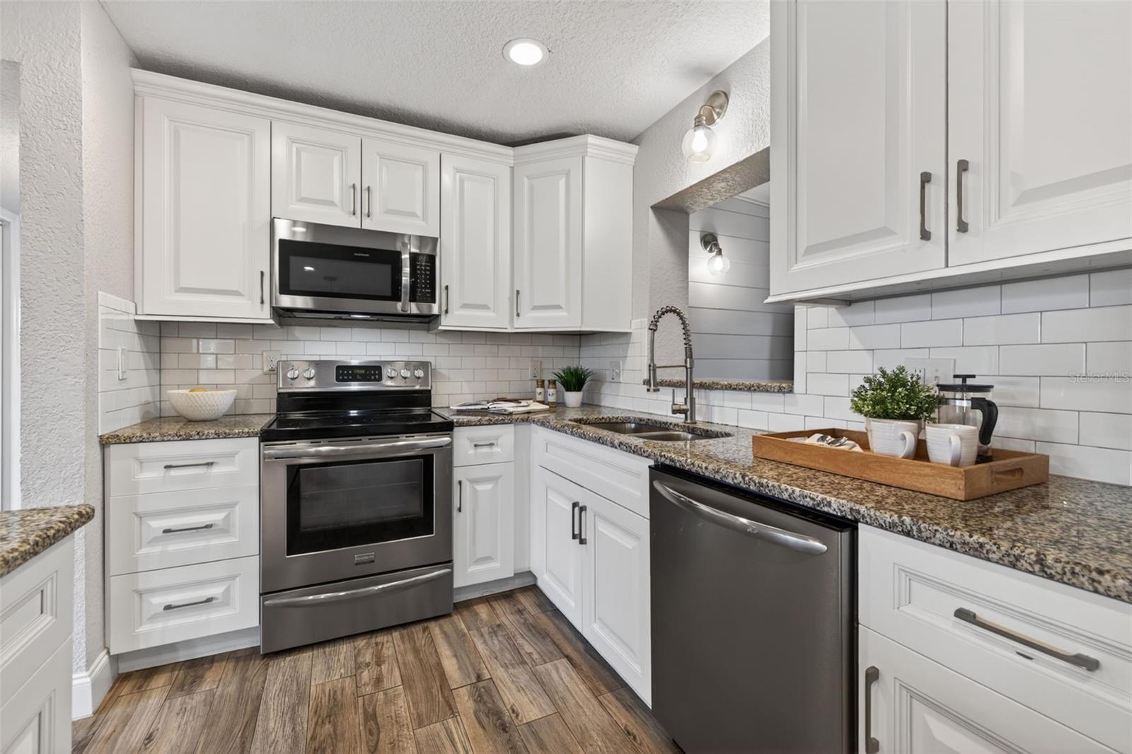 TERESA GARDENS - Residential