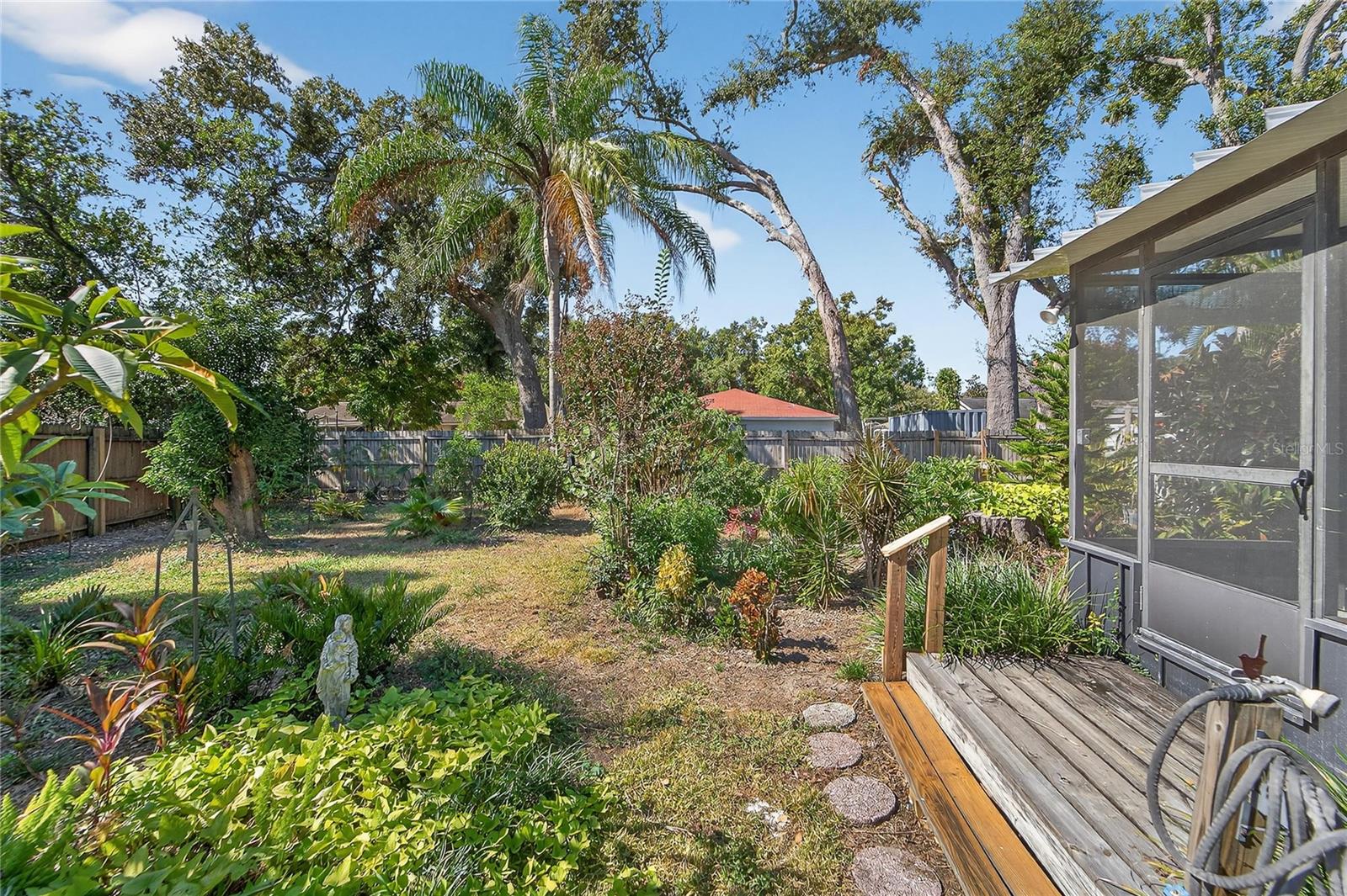 KINGSWAY GARDENS REP - Residential