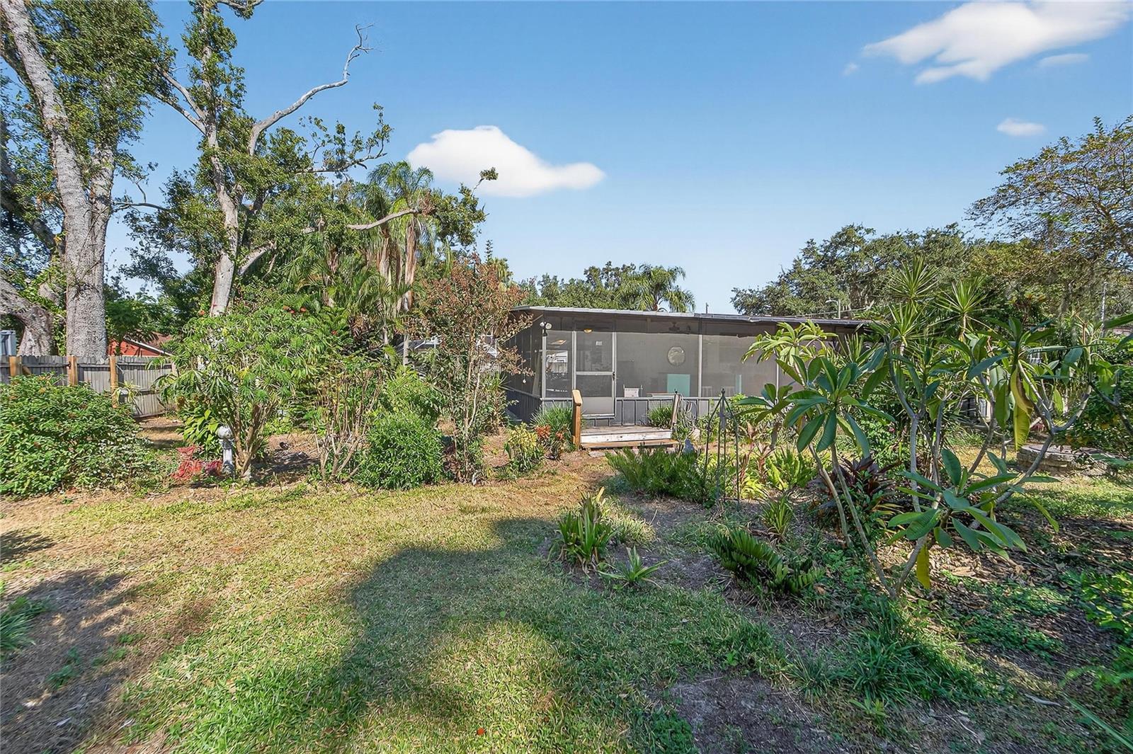 KINGSWAY GARDENS REP - Residential