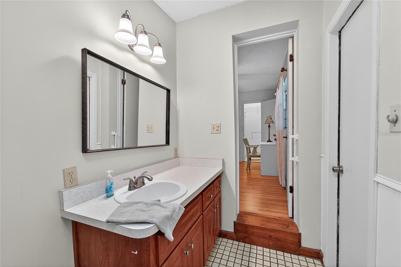 KINGSWAY GARDENS REP - Residential