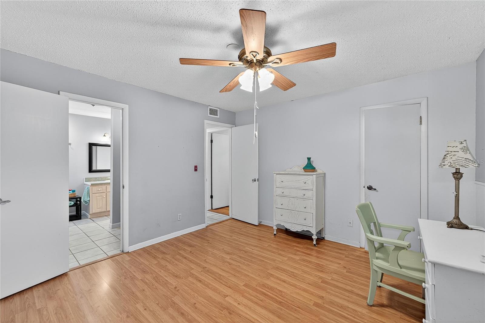 KINGSWAY GARDENS REP - Residential