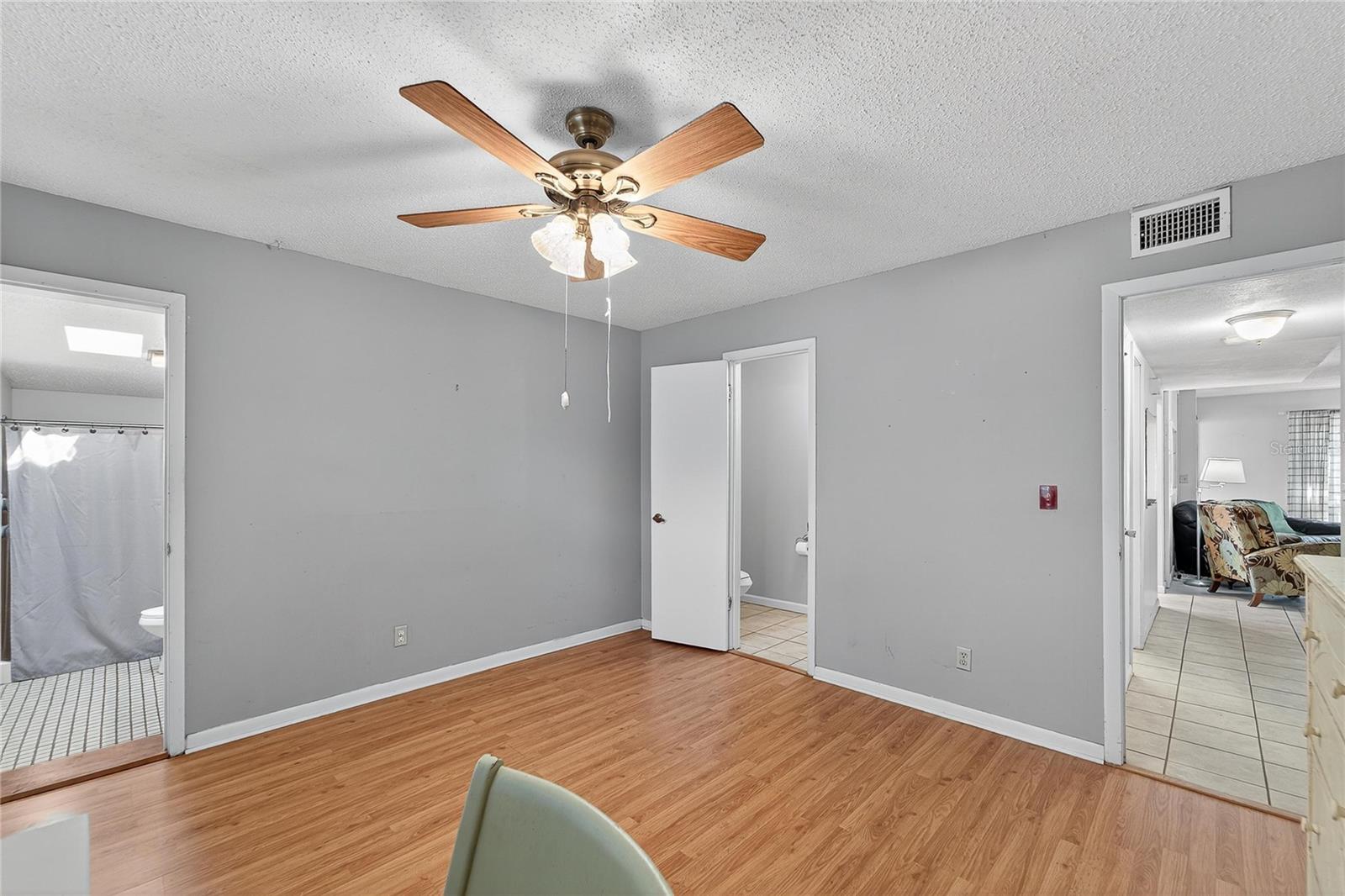 KINGSWAY GARDENS REP - Residential