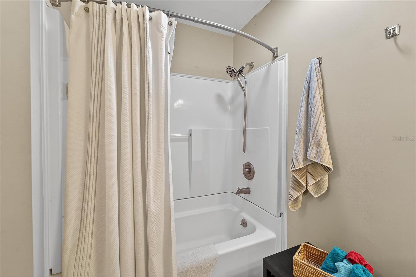 KINGSWAY GARDENS REP - Residential