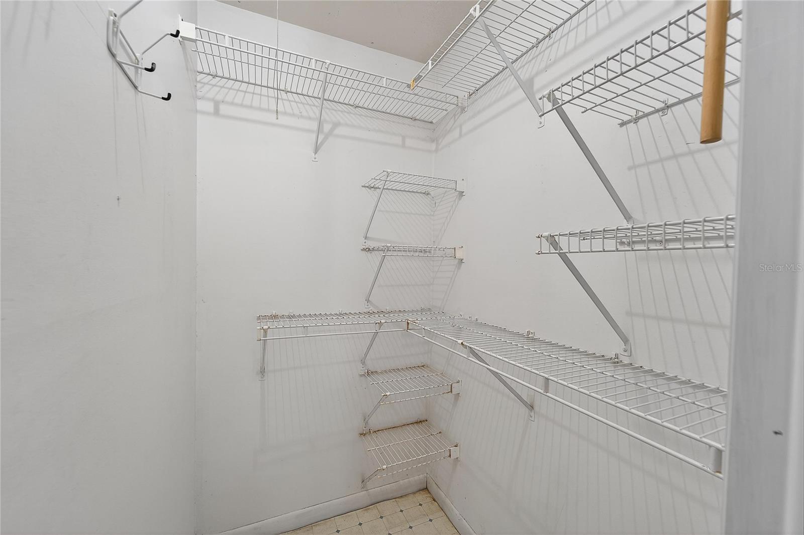 KINGSWAY GARDENS REP - Residential