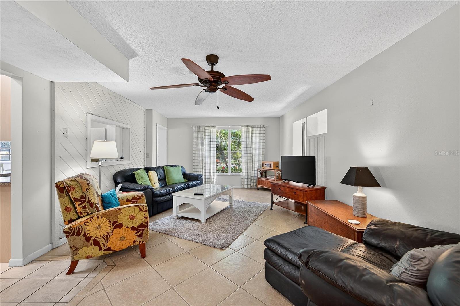 KINGSWAY GARDENS REP - Residential