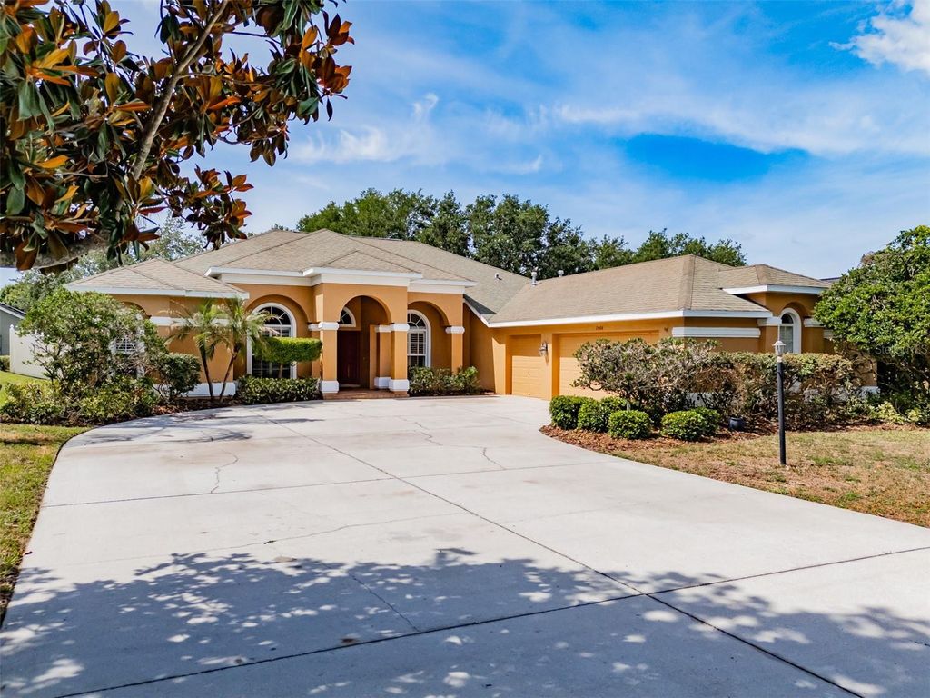 Photo of 2906 Hillside Ramble Drive, Brandon, FL 33511 (MLS # TB8505725)