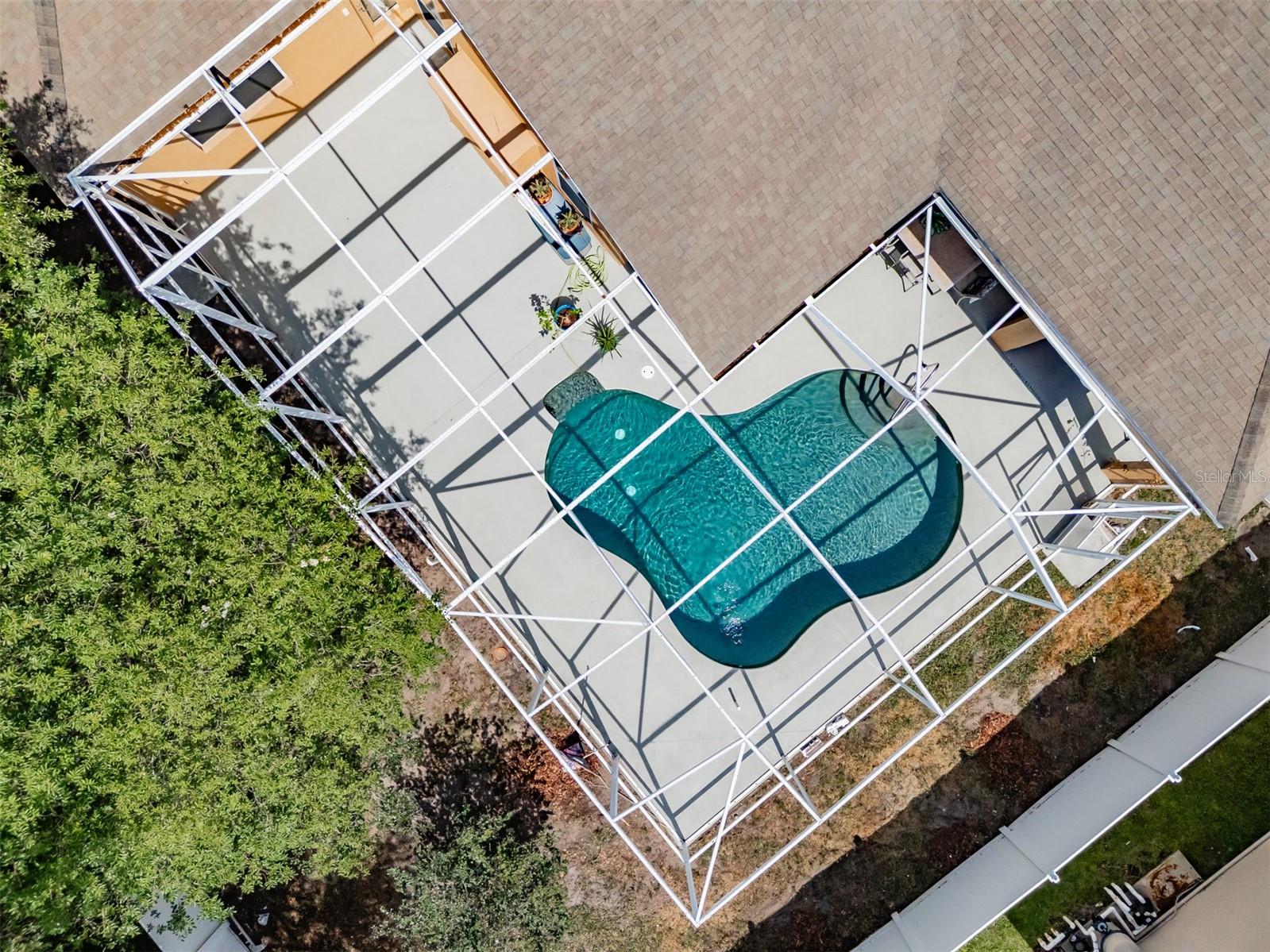 HILLSIDE - Residential