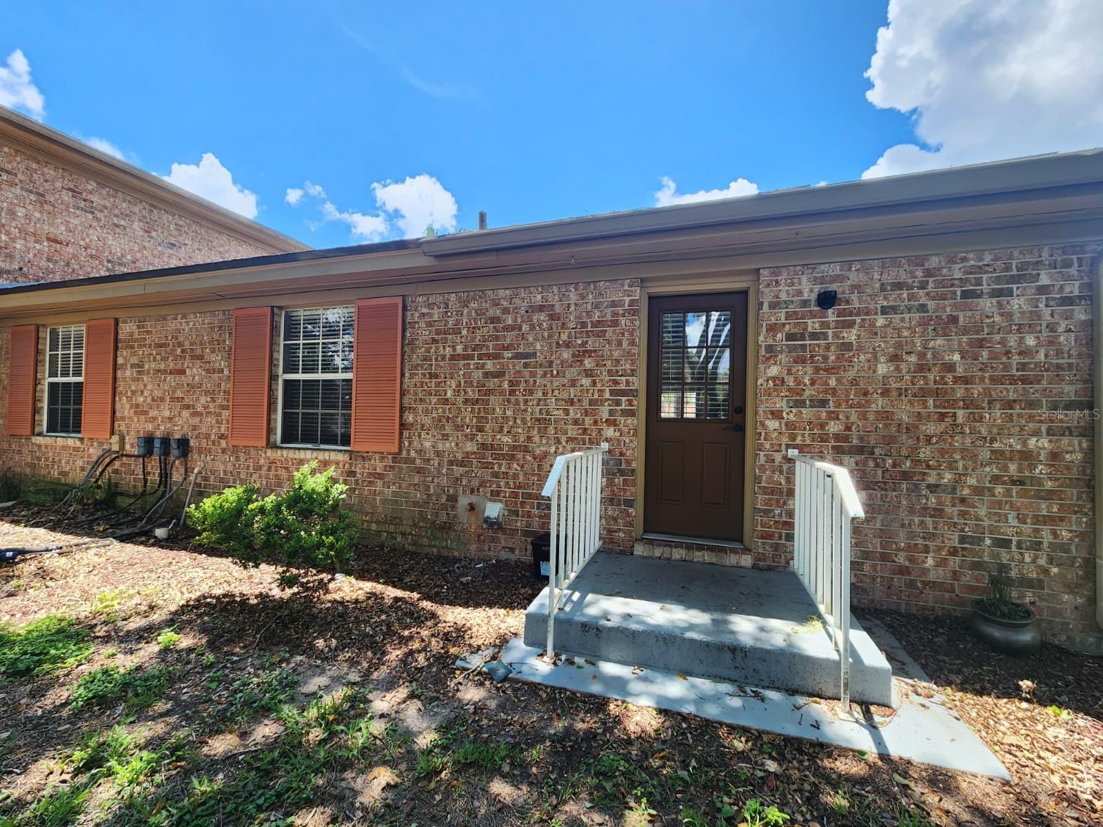 416 BANYON TREE CIRCLE 108
