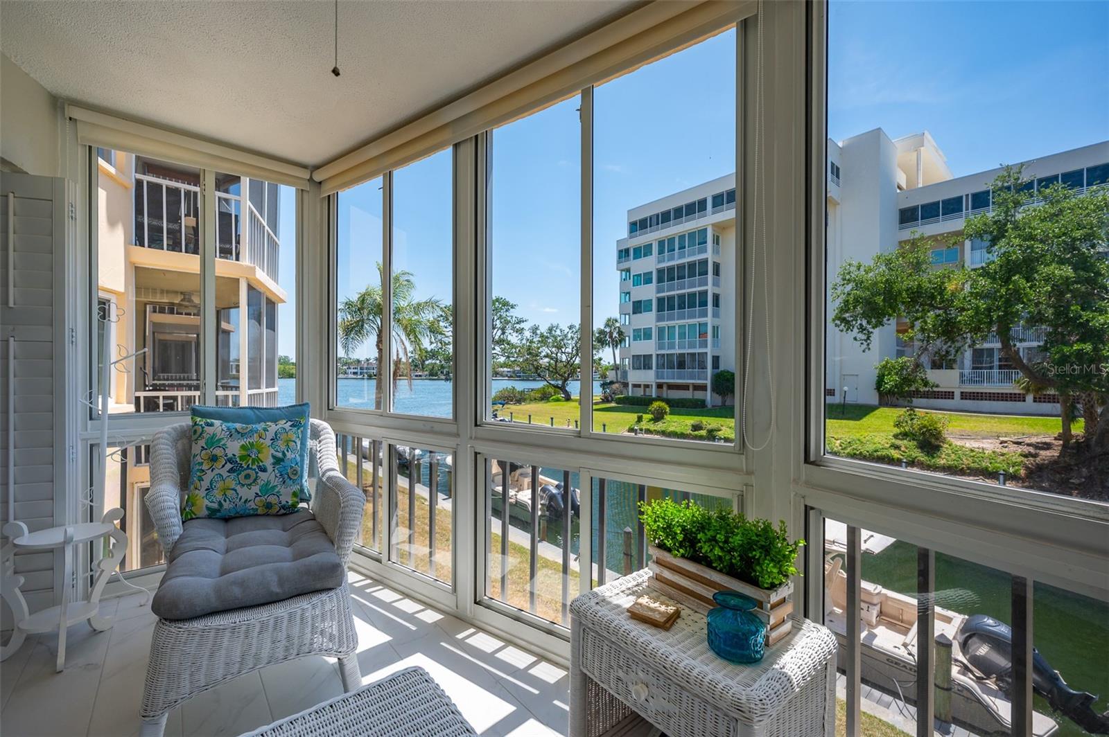 SIESTA HARBOR II - Residential