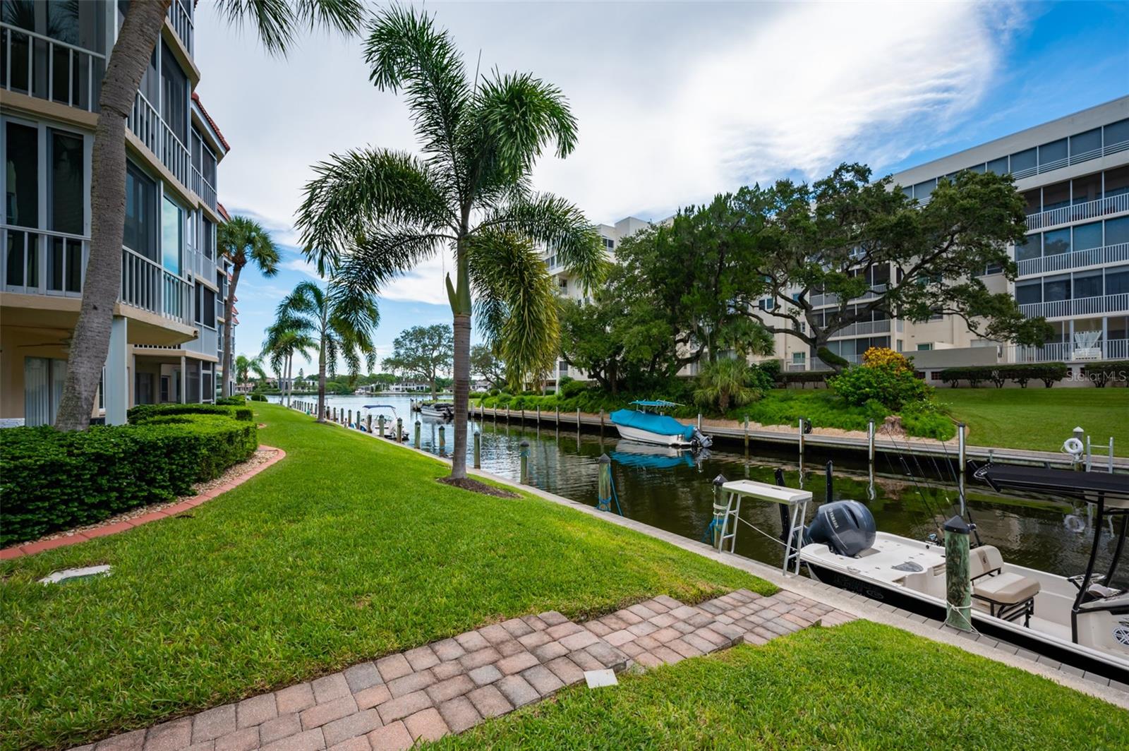 SIESTA HARBOR II - Residential