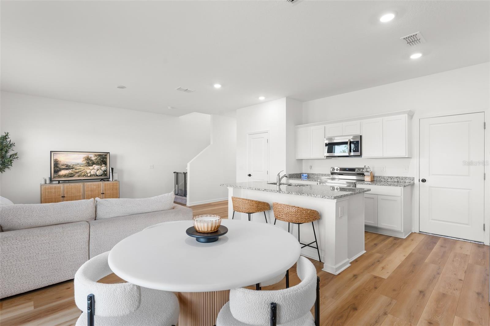 PHILLIPS LNDG - Residential