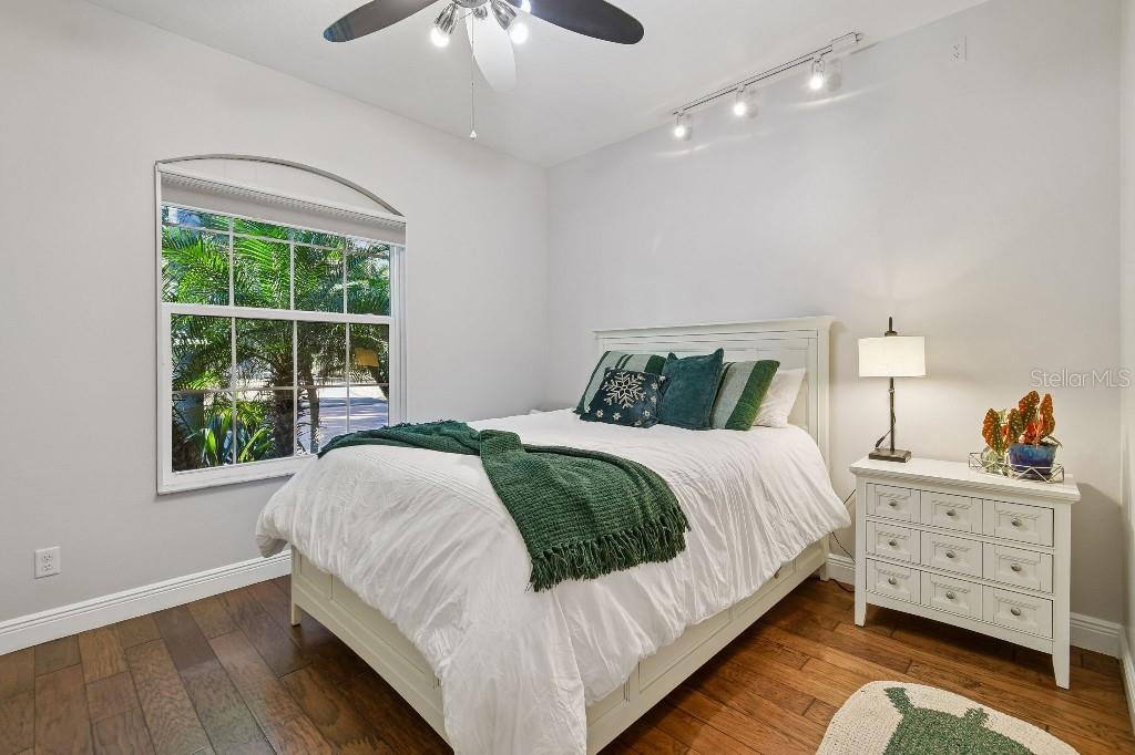 SOUTH PLANT CITY FARMS - Residential