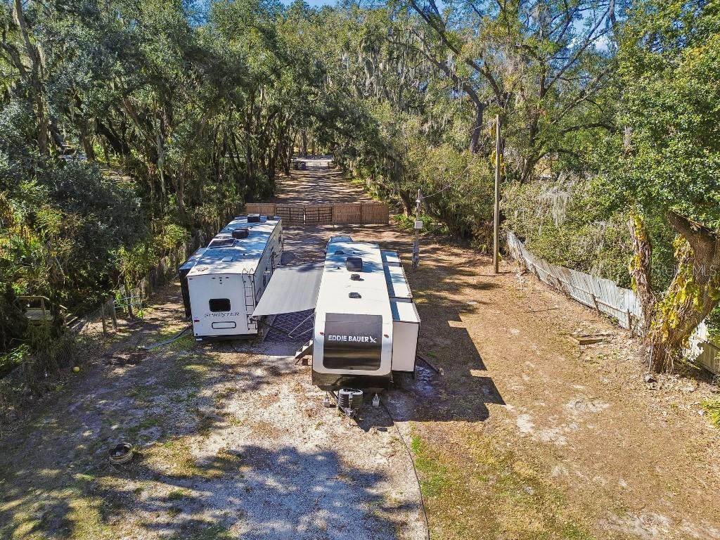 SOUTH PLANT CITY FARMS - Residential